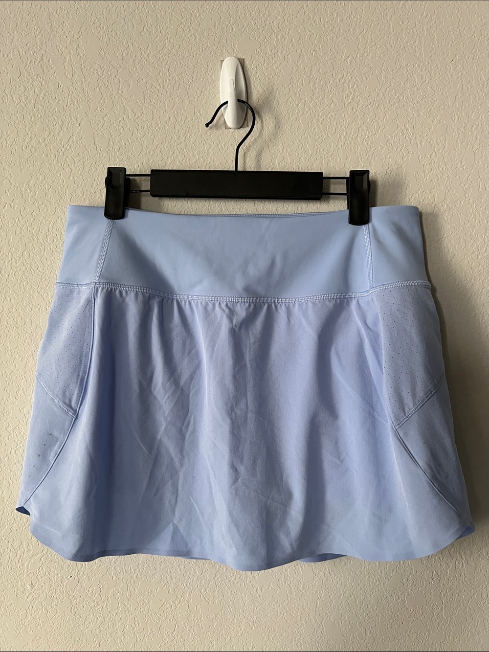 Athleta Run With It 14" Skort Size Medium